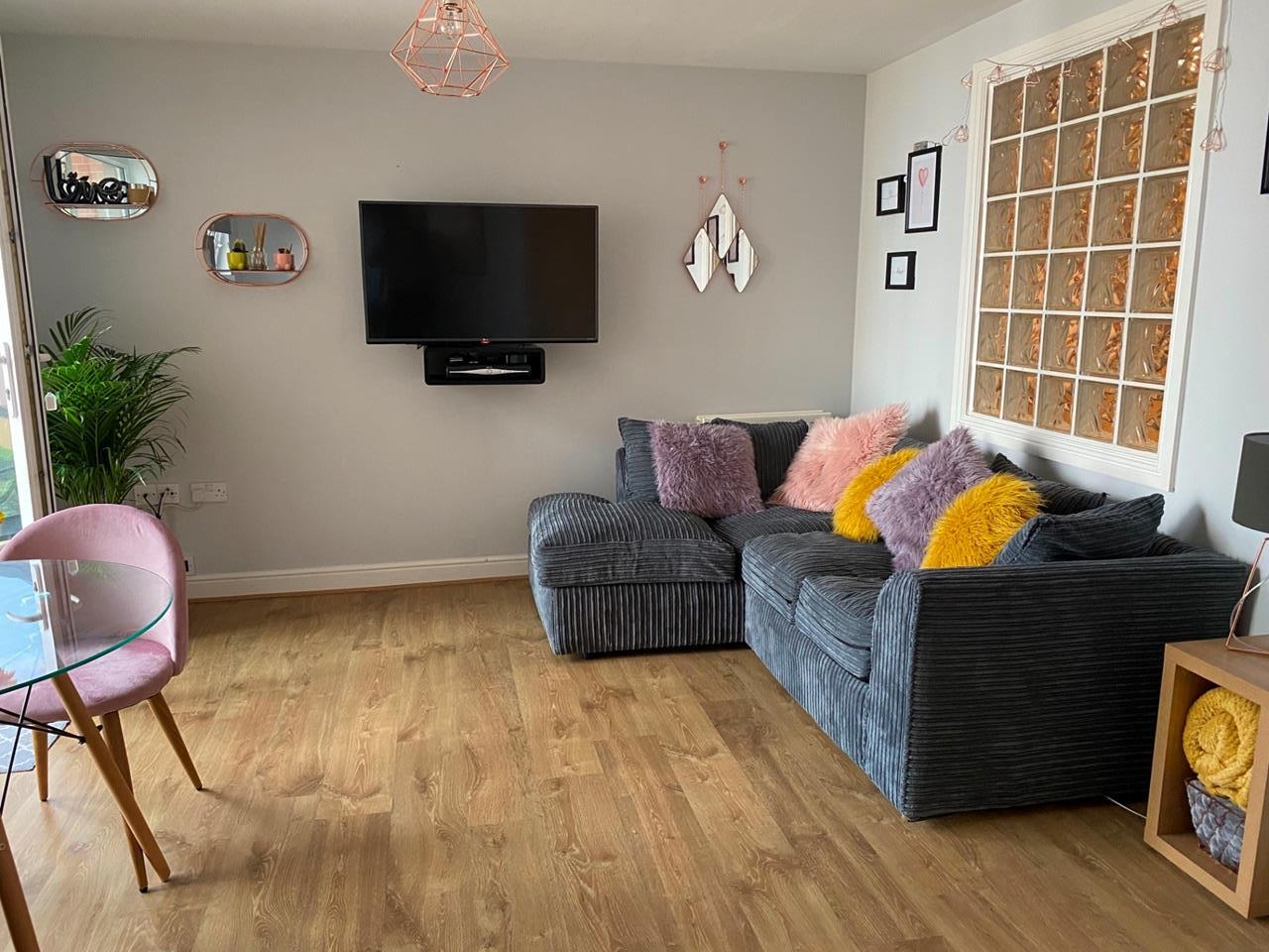 Hatfield 1 Bed Flat, Clarkson Court, AL10 To Rent Now for £1,400.00 p/m