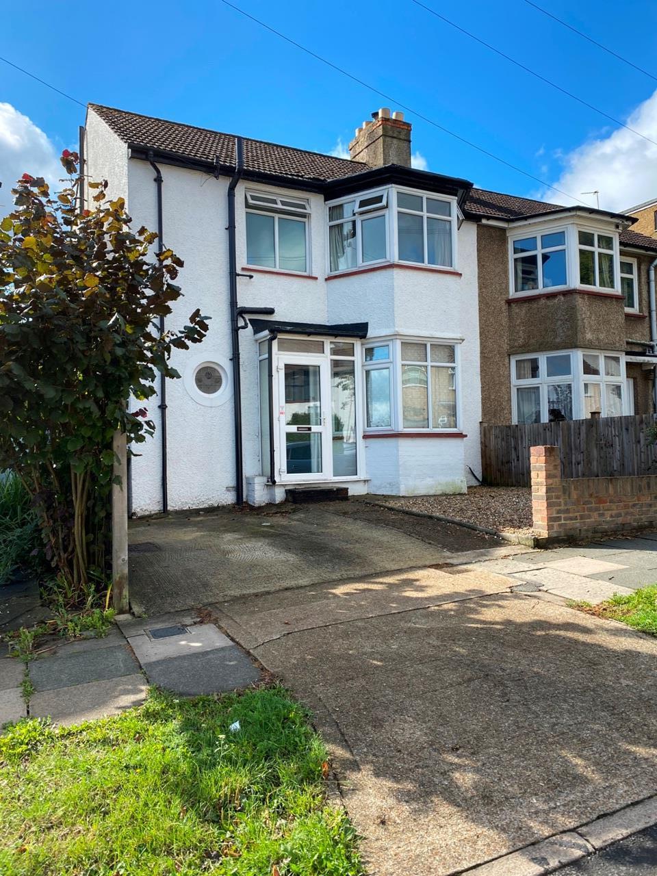 Surbiton 4 Bed SemiDetached House, Burney Avenue, KT5 To Rent Now