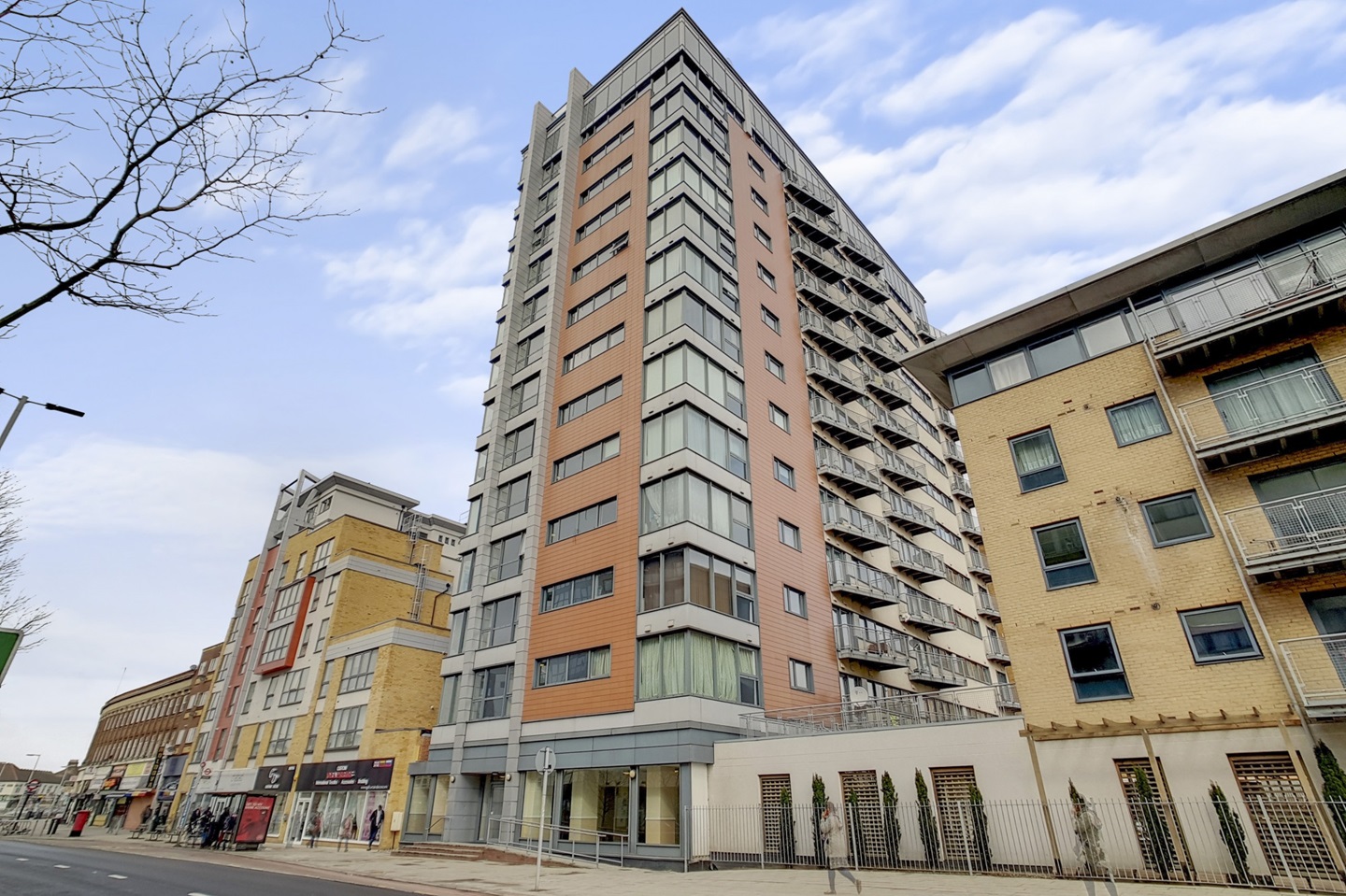 Ilford 1 Bed Flat, City Gate House, IG2 To Rent Now for £1,300.00 p/m