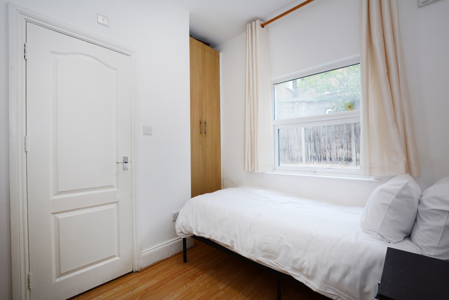 London Studio Flat, Pandora Road, NW6 To Rent Now for £920.00 p/m