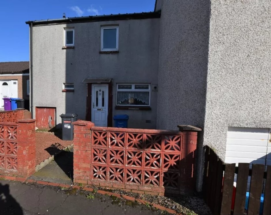 Bourtreehill South, Irvine 3 Bed Terraced House, Fintry Place, KA11