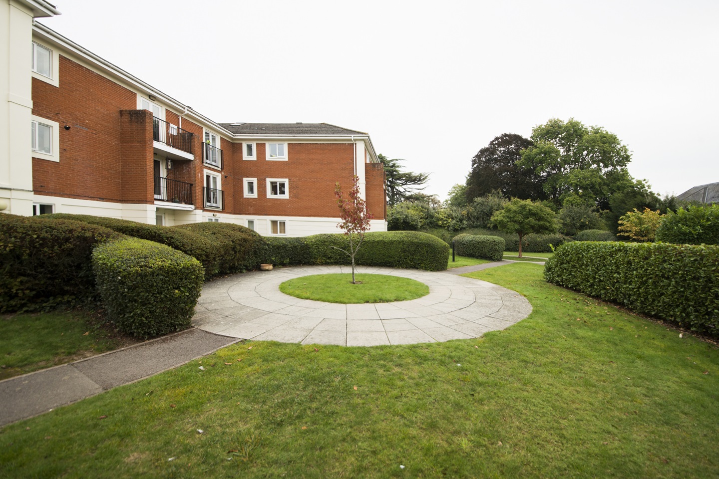 Reading 2 Bed Flat, Shelley Court, RG1 To Rent Now for £1,350.00 p/m