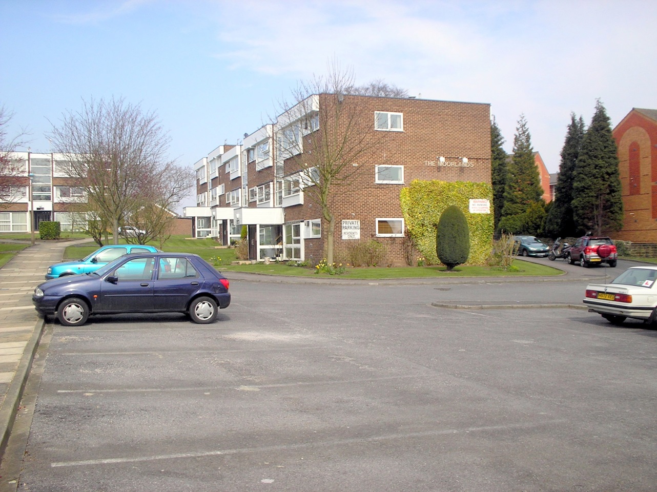 Leeds 2 Bed Flat, The Moorlands, LS17 To Rent Now for £595.00 p/m
