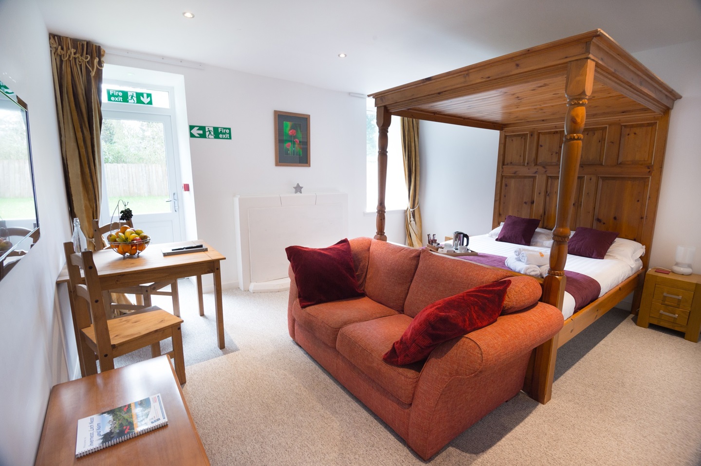 Inverness Studio Flat, Torbreck, IV2 To Rent Now for £693.33 p/m