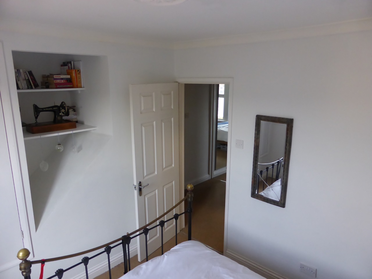 Long Ashton, Bristol 2 Bed Terraced House, Birdwell Road, BS41 To