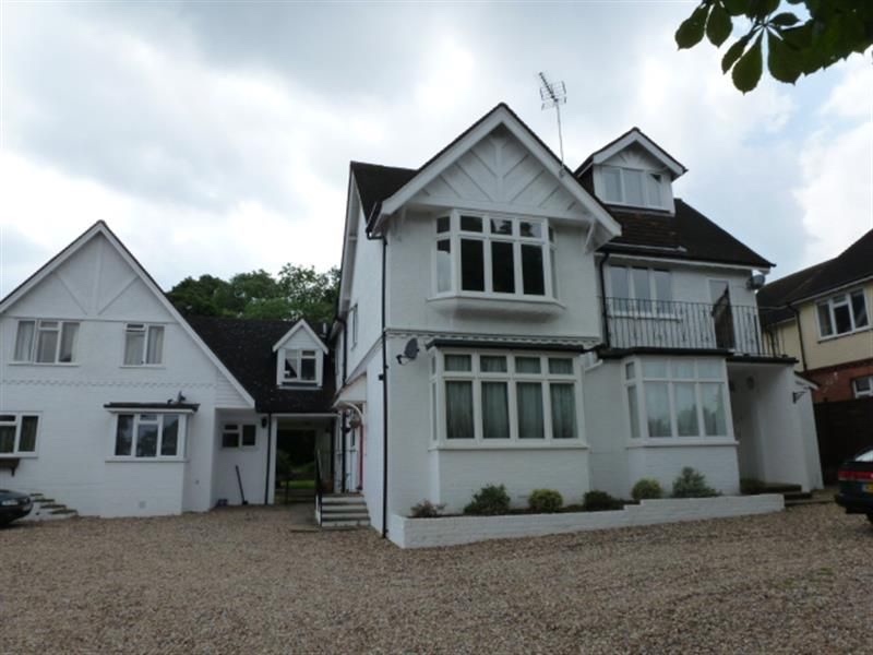 Maidenhead 2 Bed Flat, Braywick Road, SL6 To Rent Now for £1,150.00 p/m