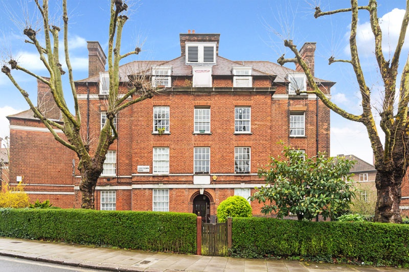 London 3 Bed Flat, Croftdown Road, NW5 To Rent Now for £2,250.00 p/m