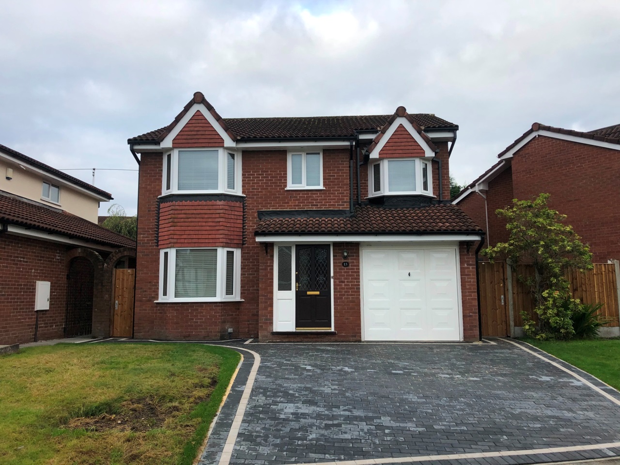 Manchester 4 Bed Detached House, Chapeltown Road, M26 To Rent Now