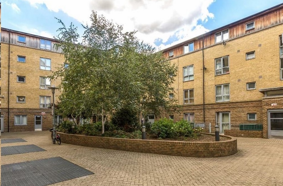 London 1 Bed Flat, Oxford Court, W9 To Rent Now for £1,300.00 p/m