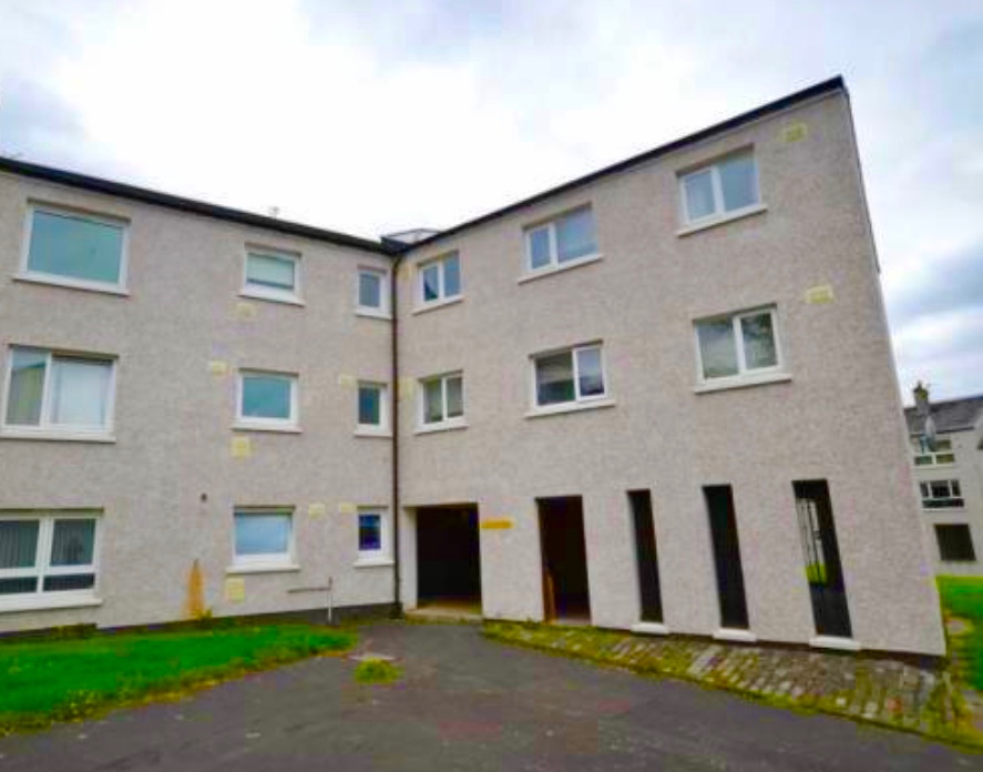 Cumbernauld, Glasgow 3 Bed Flat, Tarbolton Road, G67 To Rent Now