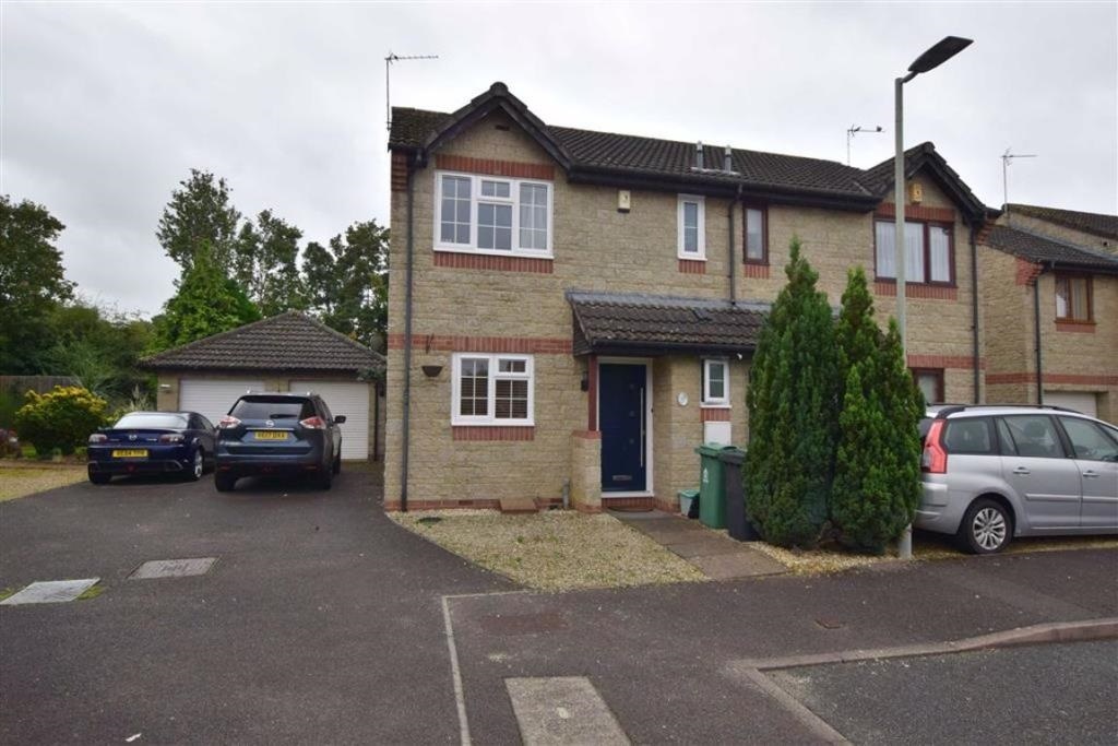 Abbeymead, Gloucester 3 Bed SemiDetached House, Baptist Close, GL4