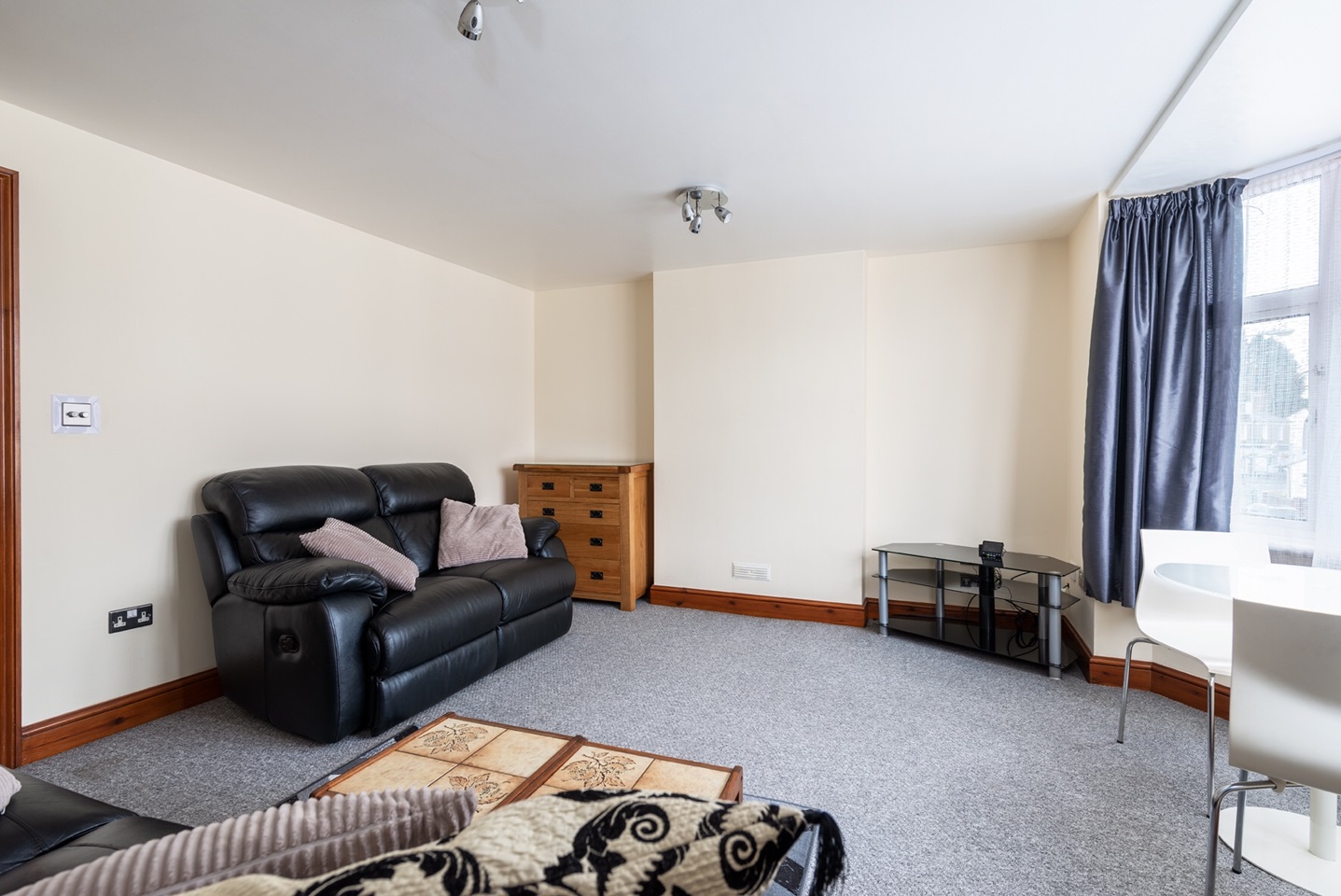Gillingham 1 Bed Flat, Gillingham Road, ME7 To Rent Now for £850.00 p/m