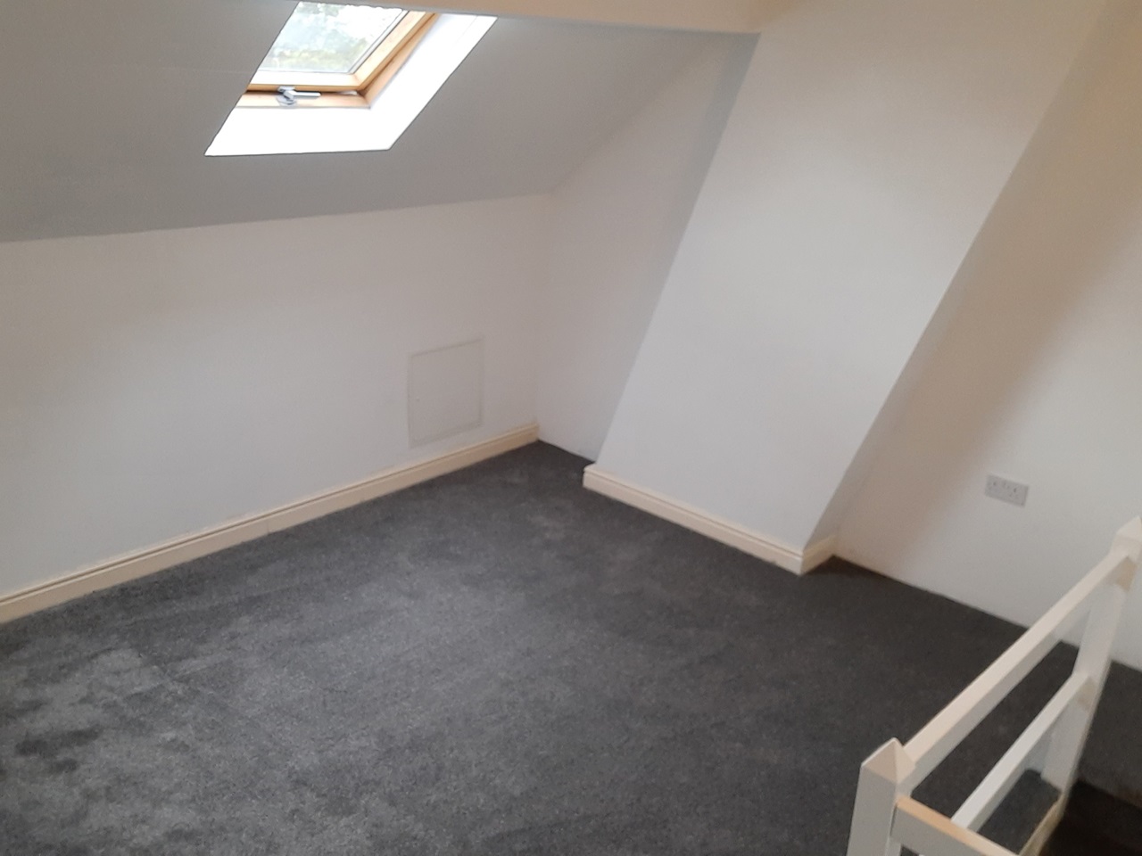 Tyersal, Bradford 3 Bed Terraced House, Dick Lane, BD4 To Rent Now for £750.00 p/m