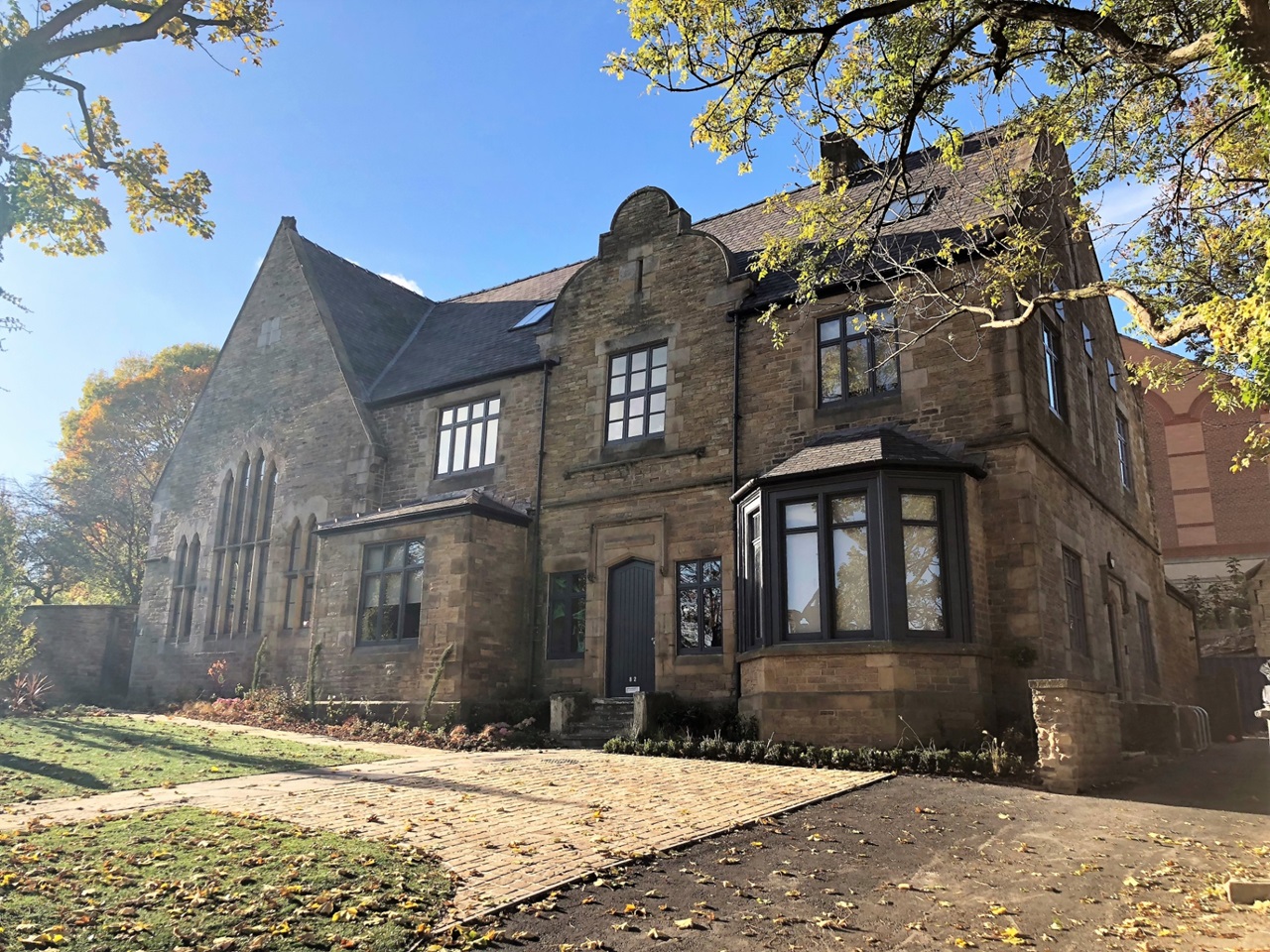 Sheffield 6 Bed SemiDetached House, Crookesmoor Road, S6 To Rent