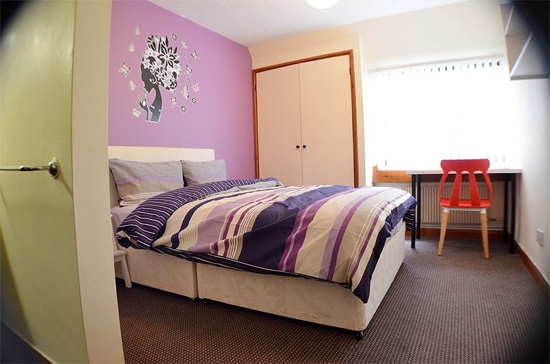 Manchester Room in a Shared Flat, Zandra House, M16 To Rent Now for