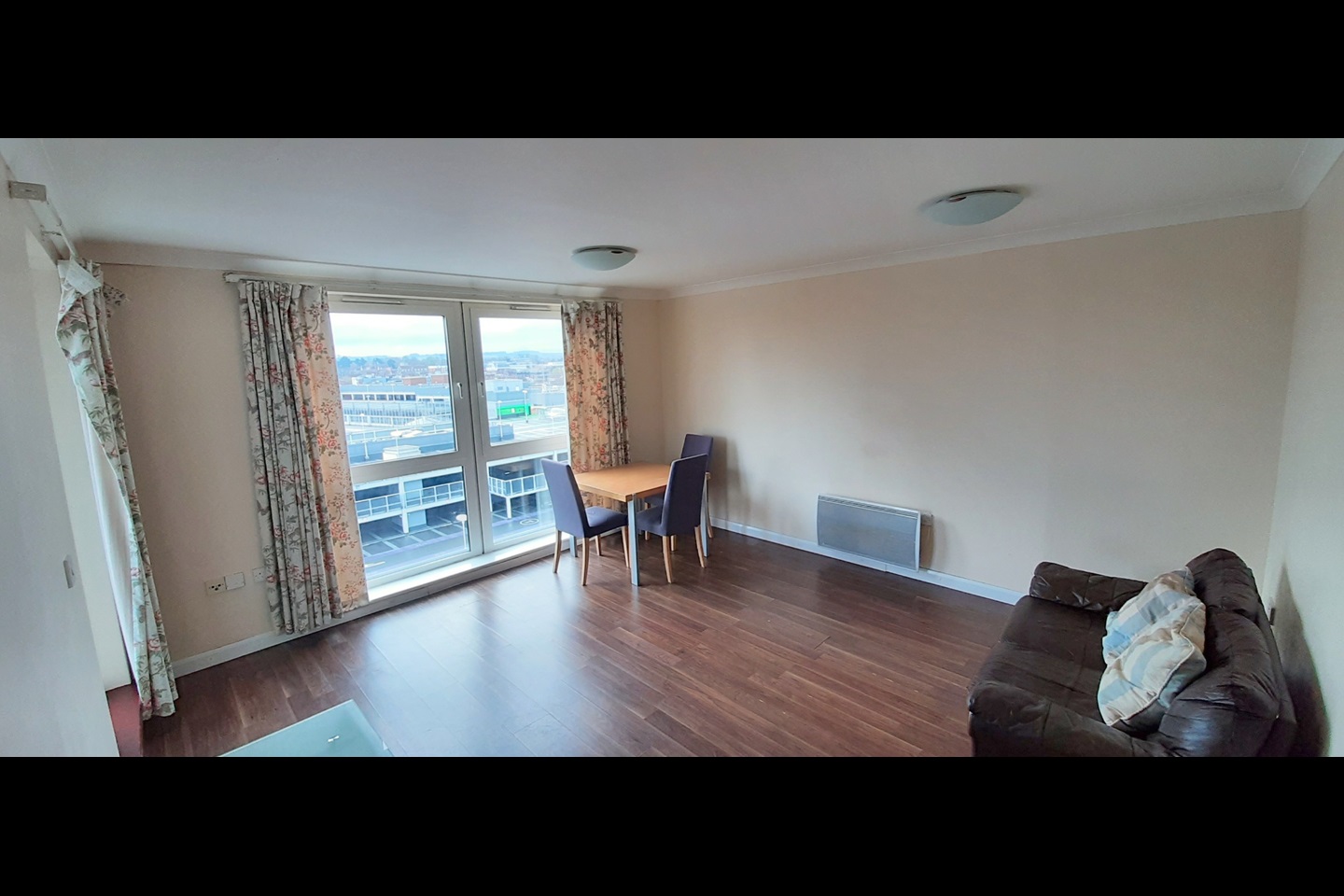 Basingstoke 2 Bed Flat, Alencon Link, RG21 To Rent Now for £1,200.