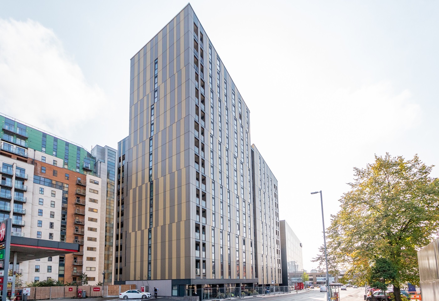 Manchester 2 Bed Flat, Hallmark Tower, M4 To Rent Now for £1,200.00 p/m