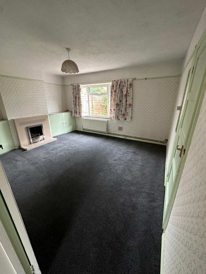 Radlett 3 Bed SemiDetached House, Battlers Green Drive, WD7 To