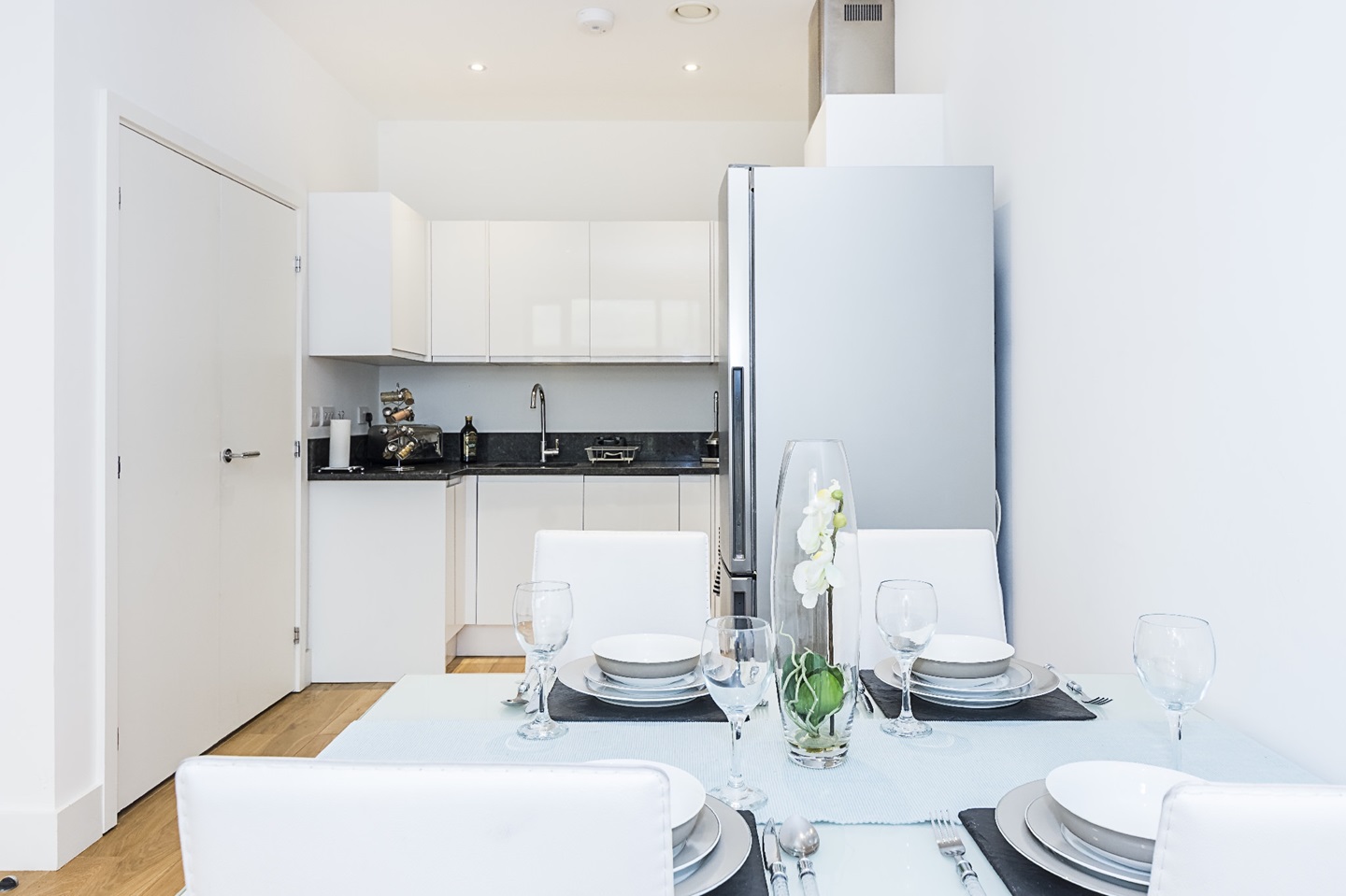 Slough 1 Bed Flat, Cornwall House, SL1 To Rent Now for £1,425.00 p/m