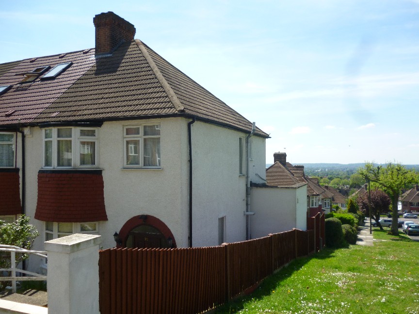 London 3 Bed End Terrace, Castlewood Drive, SE9 To Rent Now for £