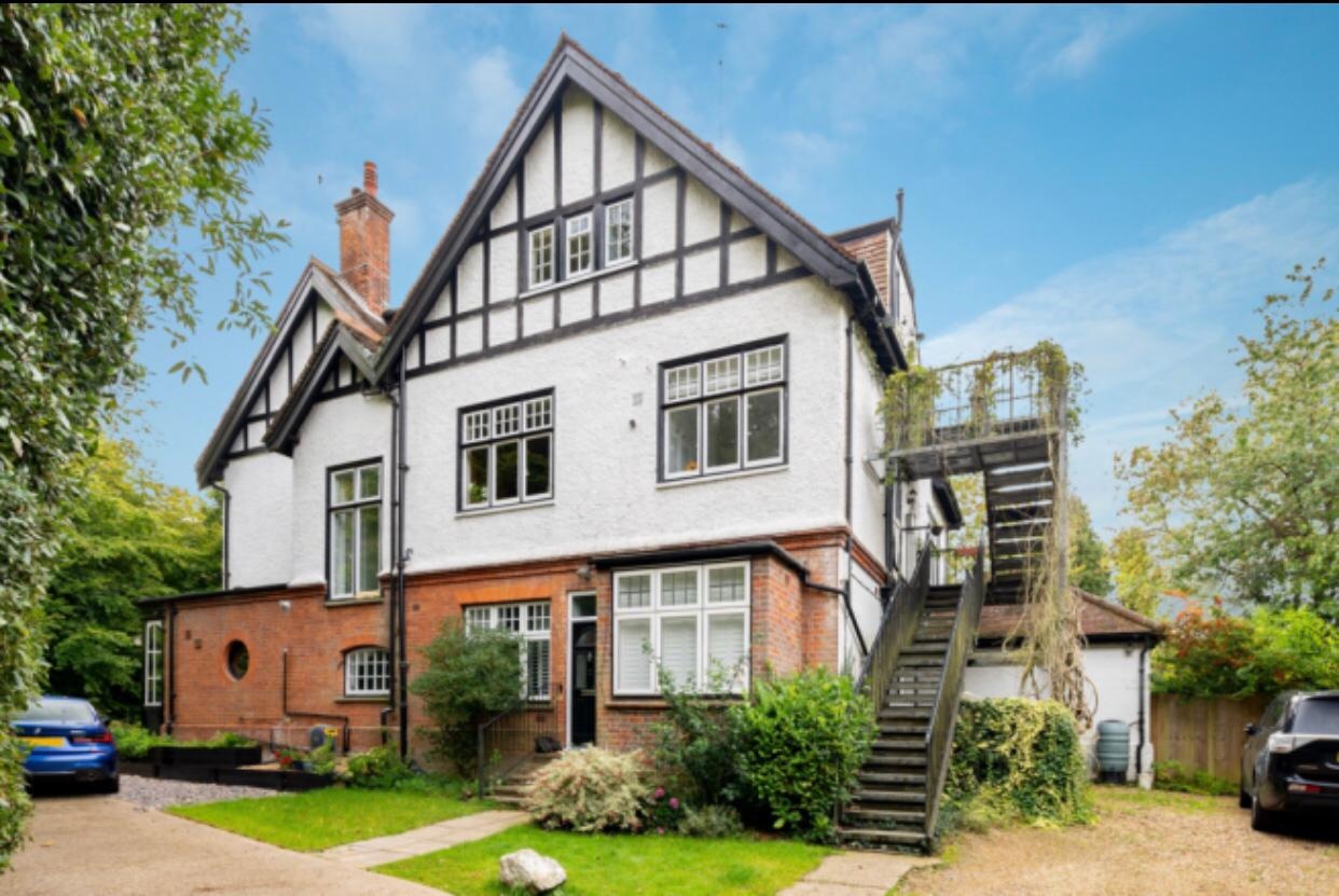 Amersham 1 Bed SemiDetached House, Amersham Rd, HP6 To Rent Now