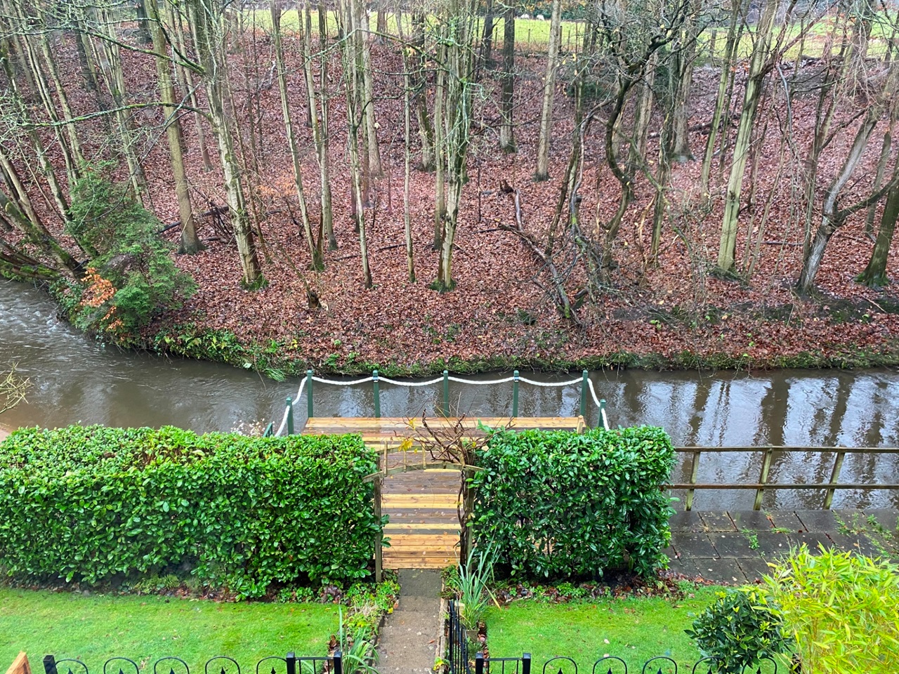 Prestbury, Macclesfield 3 Bed Terraced House, Bollin Mews, SK10 To