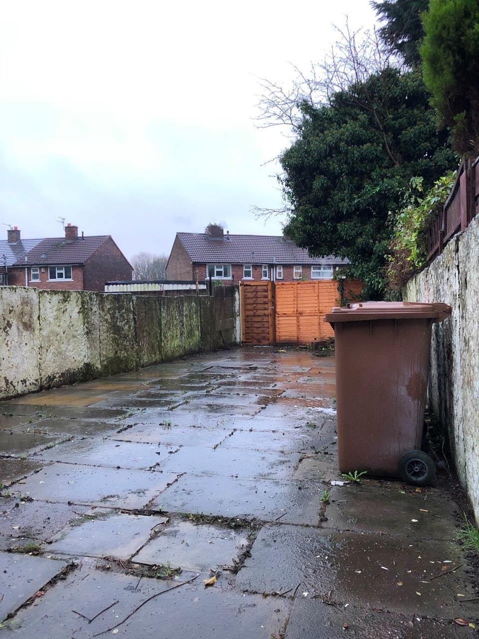 Little Hulton, Manchester 2 Bed Terraced House, Cleggs Lane, M38 To