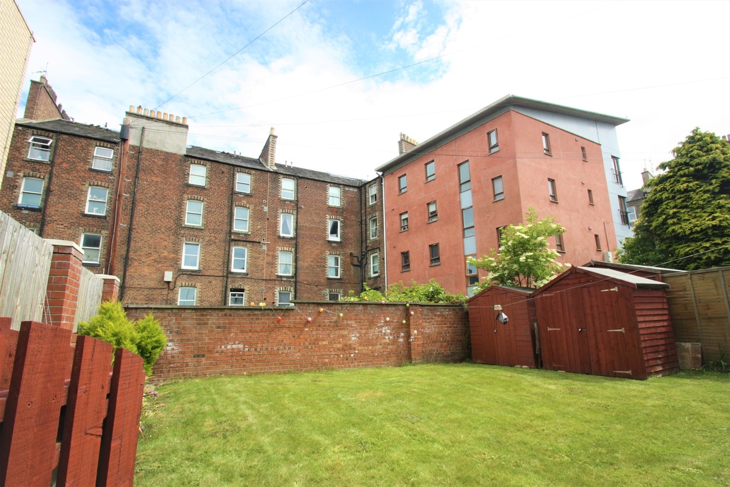 Edinburgh 2 Bed Flat, Edinburgh, EH7 To Rent Now for £1,100.00 p/m