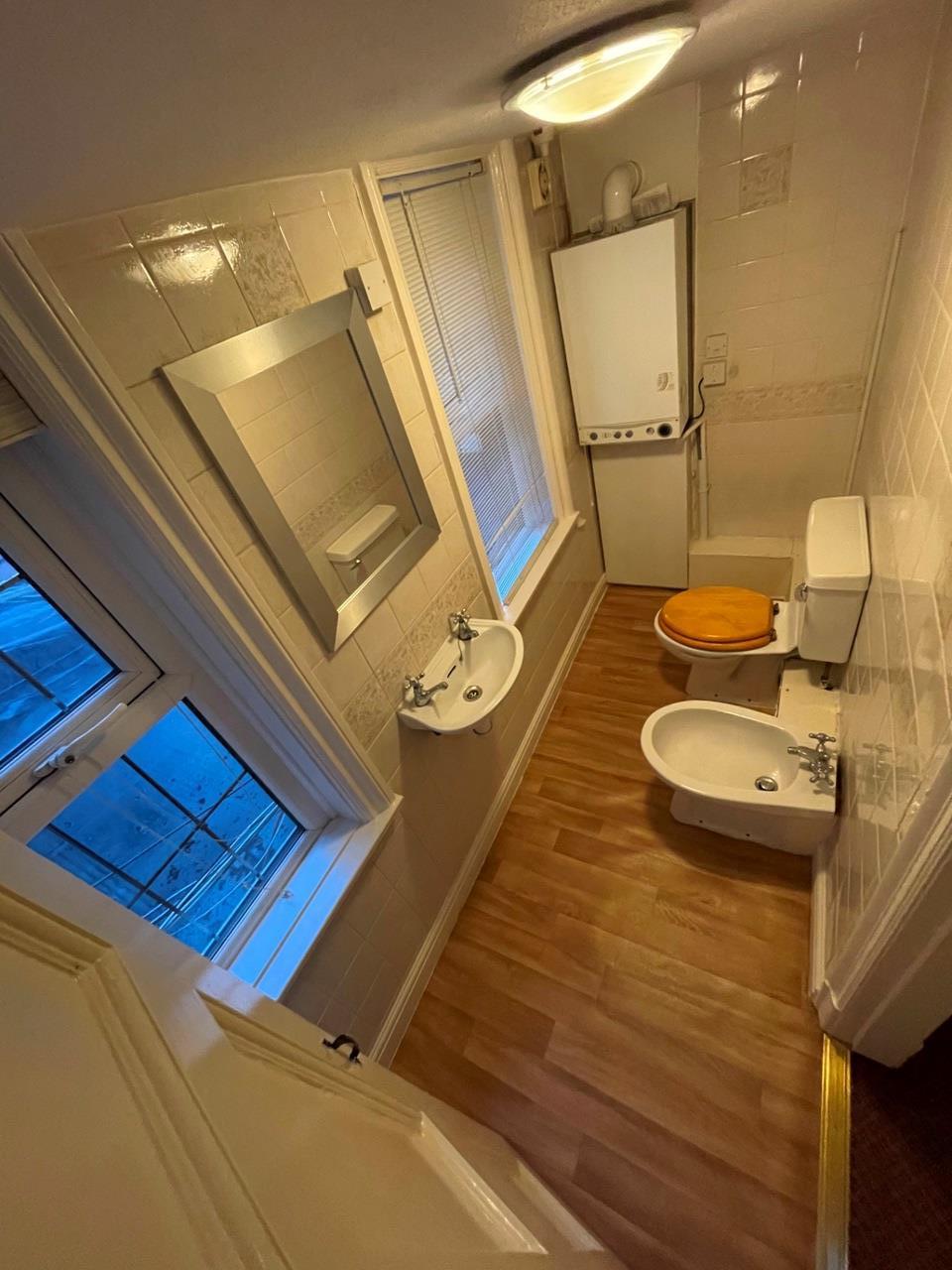 Manchester 2 Bed Flat, West Didsbury, M20 To Rent Now for £1,200.00 p/m