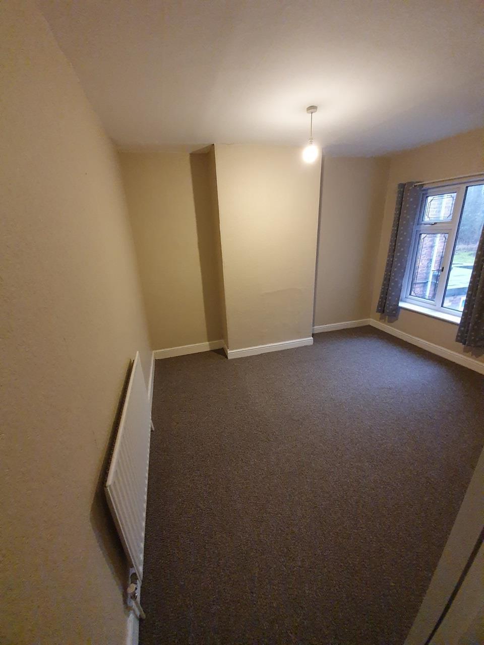 3 Bedroom End Of Terrace House For Rent In Eaton Close