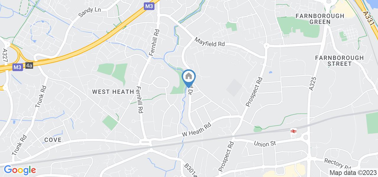 Farnborough 3 Bed SemiDetached House, Giffard Drive, GU14 To Rent